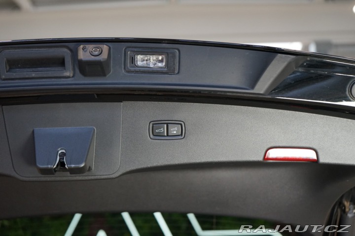 Porsche Cayenne COUPE*EHYBRID*PASM*INNO*B 2024
