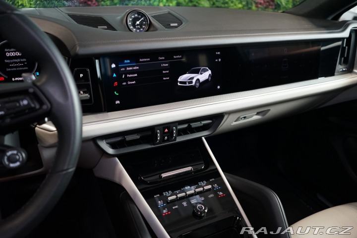 Porsche Cayenne COUPE*EHYBRID*PASM*INNO*B 2024