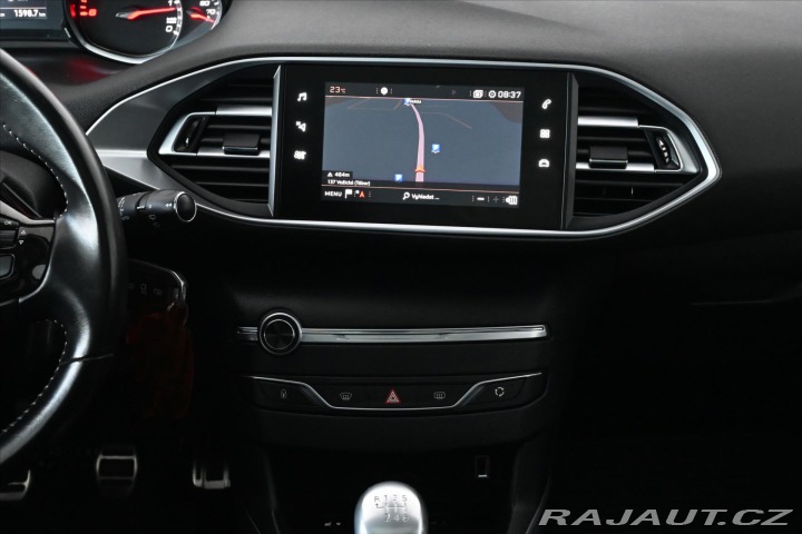 Peugeot 308 1,5 BlueHDi 96kW INFINITY 2020