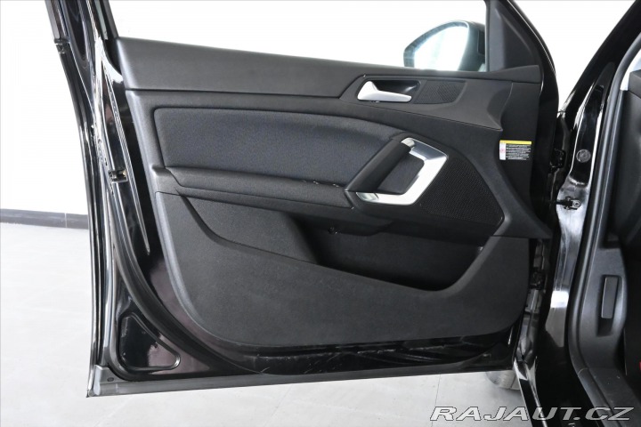 Peugeot 308 1,5 BlueHDi 96kW INFINITY 2020