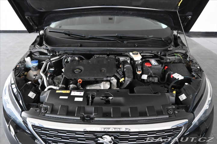 Peugeot 308 1,5 BlueHDi 96kW INFINITY 2020