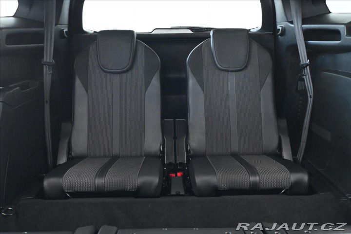 Peugeot 5008 1,5 BlueHDi 96 kW GT Line 2022