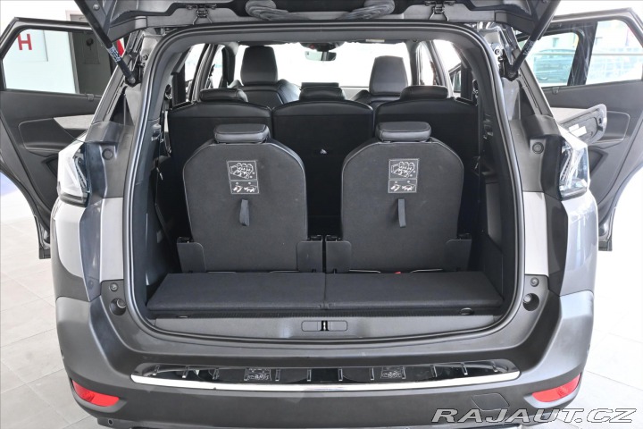 Peugeot 5008 1,5 BlueHDi 96 kW GT Line 2022