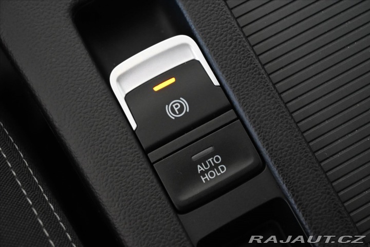 Volkswagen Passat 2,0 110kW BUSINESS DSG TZ 2020