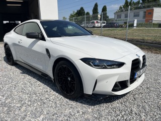 BMW M4  2021