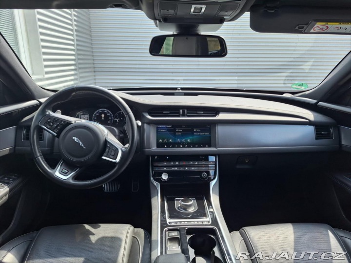 Jaguar XF 2,0 25d 177kW R-Sport AWD 2018