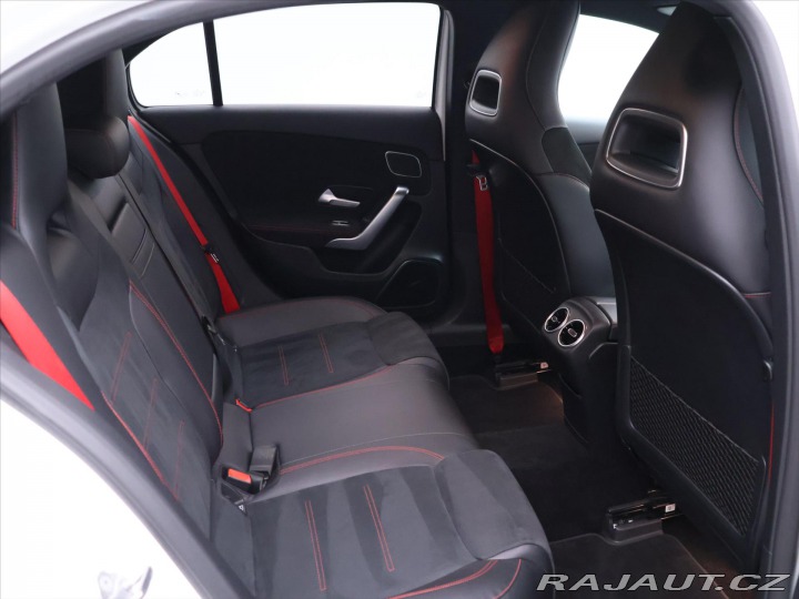 Mercedes-Benz A 2,0 35 AMG 225kW CZ DPH 2019