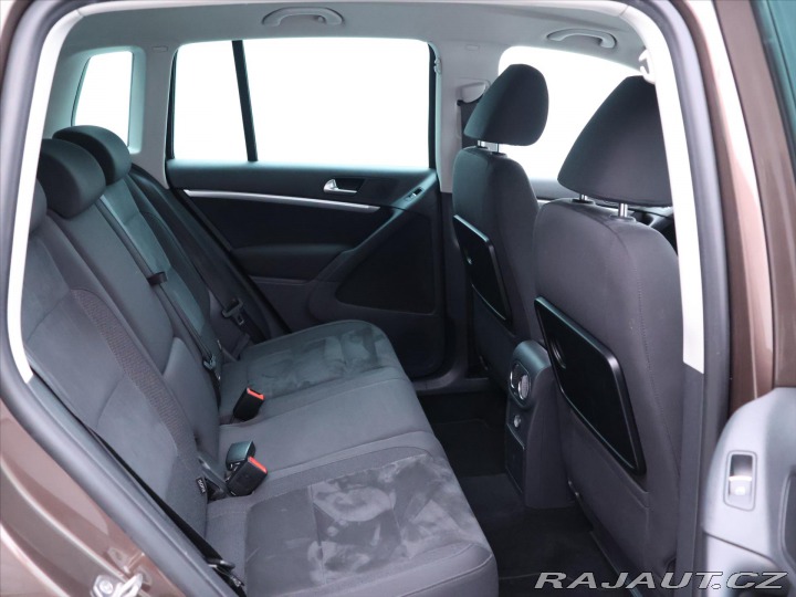 Volkswagen Tiguan 2,0 TDI 103KW DSG 4Motion 2012