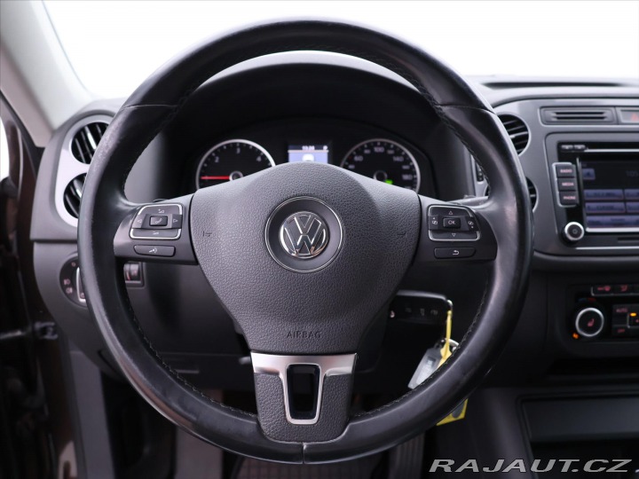 Volkswagen Tiguan 2,0 TDI 103KW DSG 4Motion 2012