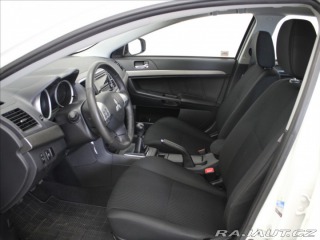 Mitsubishi Lancer 1,6 i Invite 1.maj.43 500 2015