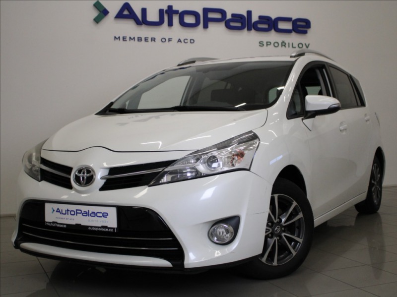 Toyota Verso 1,8 i 108kW Tažné 7-míst