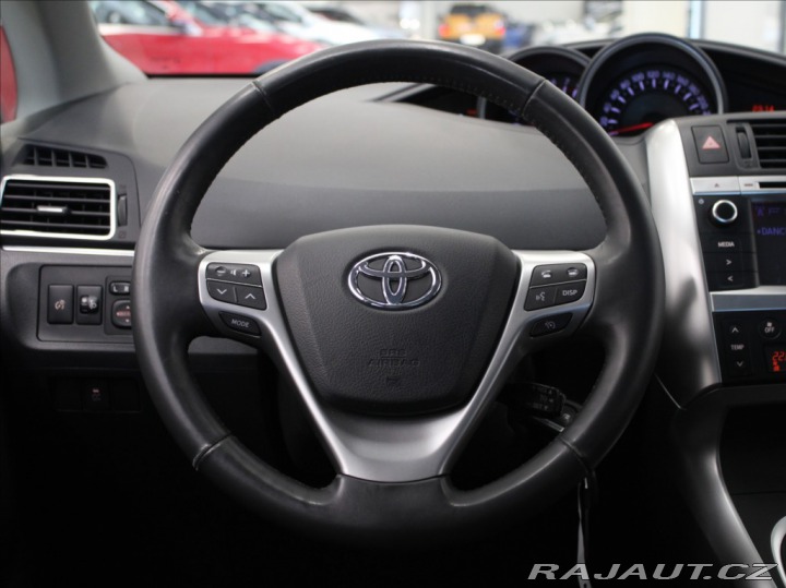 Toyota Verso 1,8 i 108kW Tažné 7-míst 2013