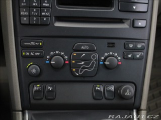 Volvo XC90 2,4 D5 4x4 MT Summum TAŽN 2006