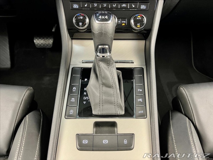 Škoda Superb 2,0 TDI 147kW 4x4 DSG L&a 2021