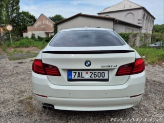 BMW 5 3,0 530D XDRIVE 2012