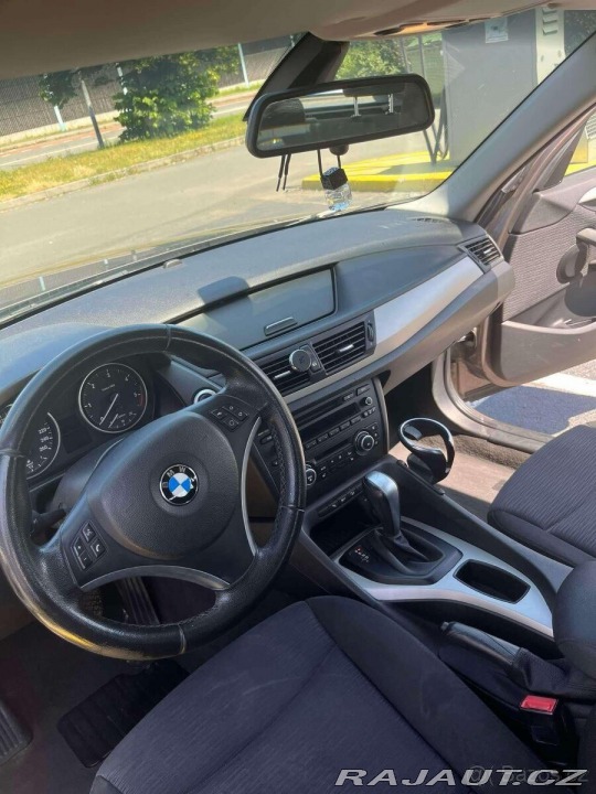 BMW X1 2,0 xDrive 20d automat 2012