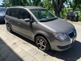 Volkswagen Touran 1,4   Prodám