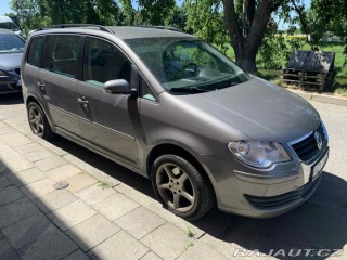Volkswagen Touran 1,4 Prodám 2010