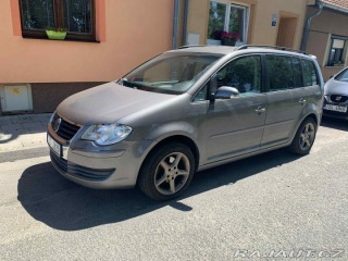 Volkswagen Touran 1,4 Prodám 2010
