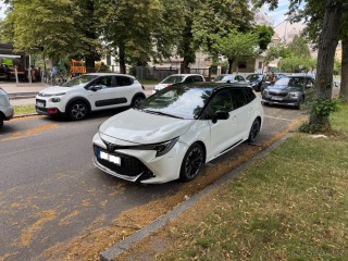 Toyota Corolla 1,8   hybrid GR Sport 09/