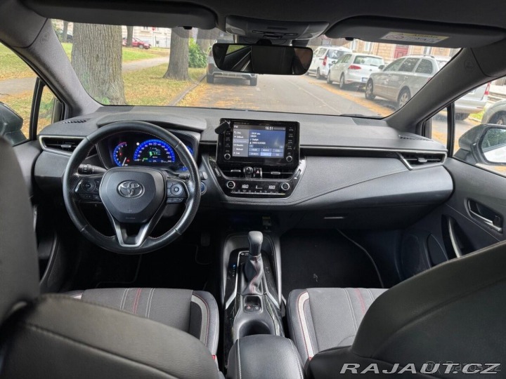 Toyota Corolla 1,8 hybrid GR Sport 09/ 2021