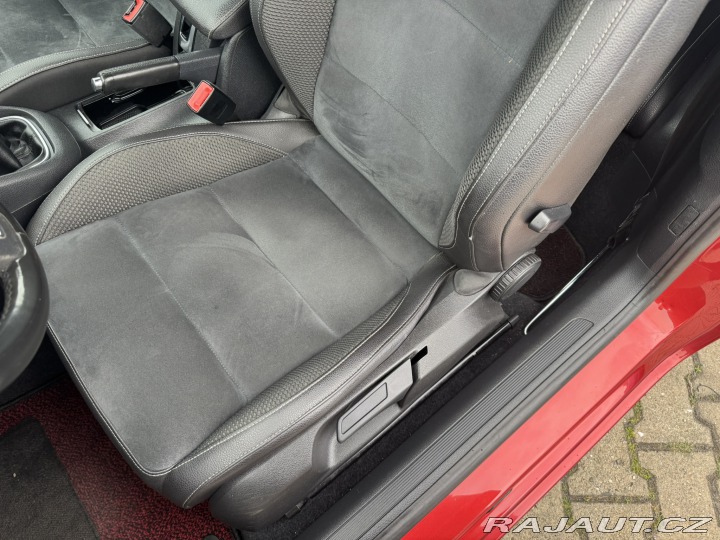 Volkswagen Golf KABRIOLET 1,4 TSI 90 KW 2012