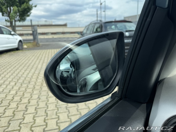 Mazda 2 1,3i 63 KW 2X KOLA TAŽNÉ 2010