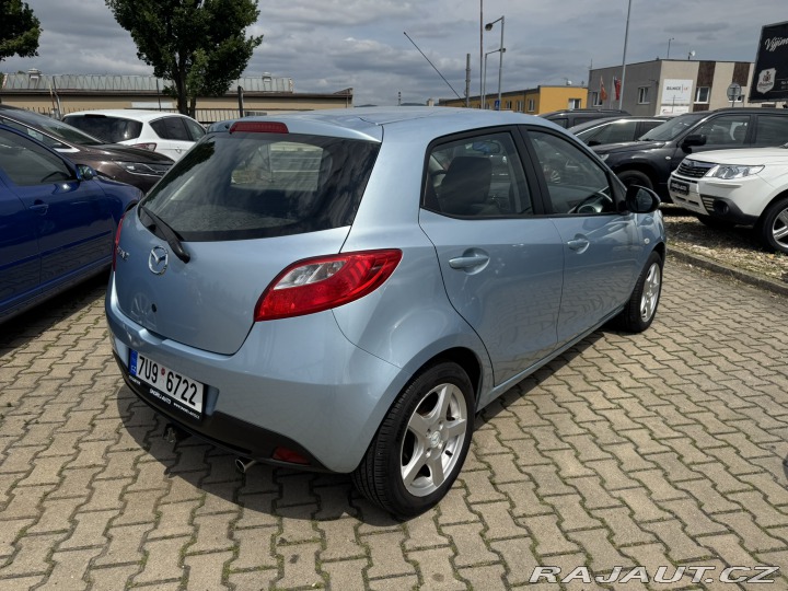 Mazda 2 1,3i 63 KW 2X KOLA TAŽNÉ 2010