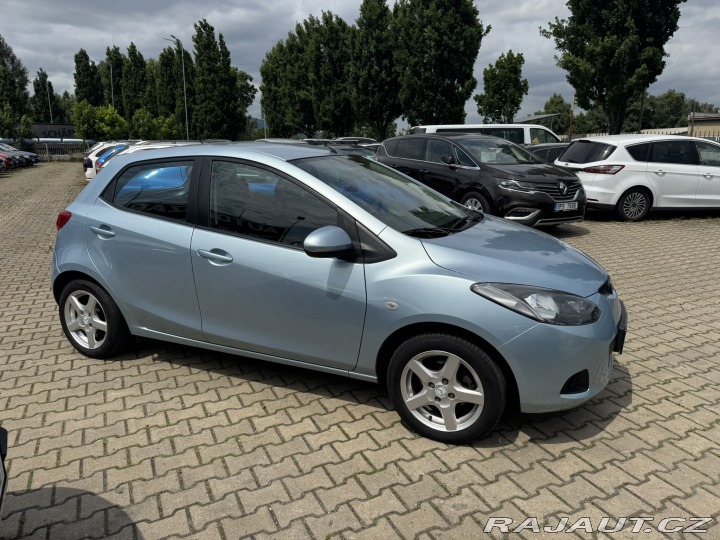 Mazda 2 1,3i 63 KW 2X KOLA TAŽNÉ 2010