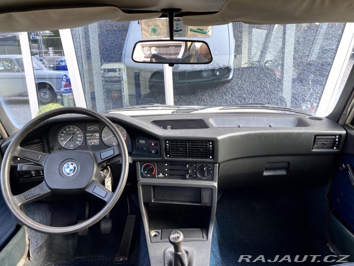 BMW 5 518 5-Rychlostní 122 PS 1981