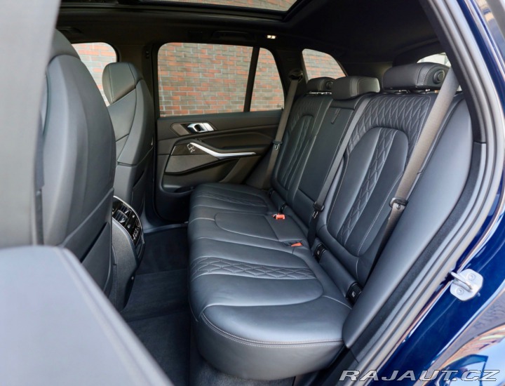 BMW X5 45e xDrive M SPORT | Sky 2022