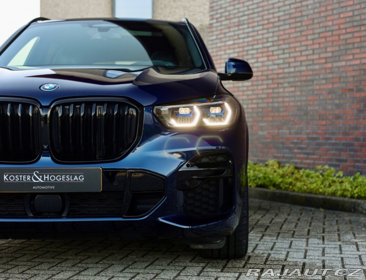 BMW X5 45e xDrive M SPORT | Sky 2022