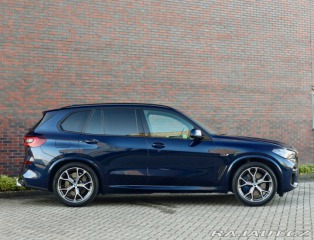 BMW X5 45e xDrive M SPORT | Sky 2022
