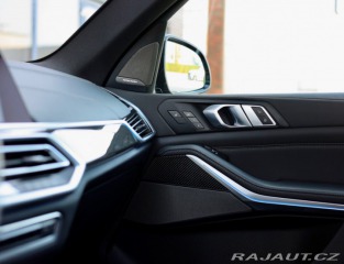 BMW X5 45e xDrive M SPORT | Sky 2022