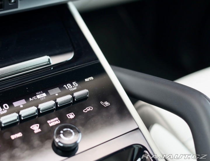 Porsche Cayenne 3.0 V6 e-Hybrid | BOSE - 2024