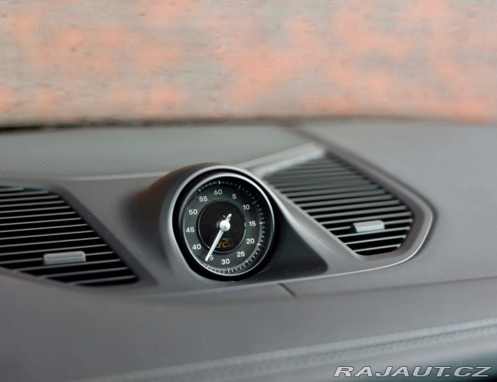 Porsche Cayenne 3.0 V6 e-Hybrid | BOSE - 2024