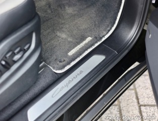 Porsche Cayenne 3.0 V6 e-Hybrid | BOSE - 2024