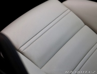 Porsche Cayenne 3.0 V6 e-Hybrid | BOSE - 2024