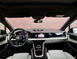 Porsche Cayenne 3.0 V6 e-Hybrid | BOSE - 2024
