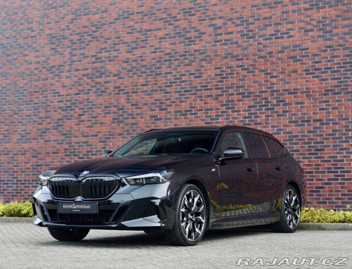 BMW 5 Touring 530e xDrive M S 2024