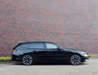 BMW 5 Touring  530e xDrive  M S 2024