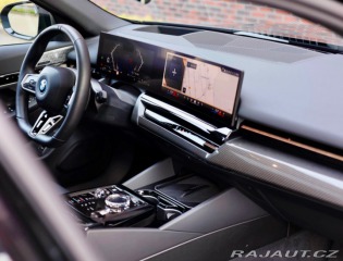 BMW 5 Touring  530e xDrive  M S 2024