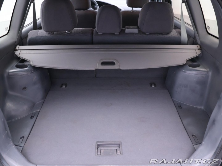 Kia Carens 2,0 CRDi 103kW LX Klima T 2007