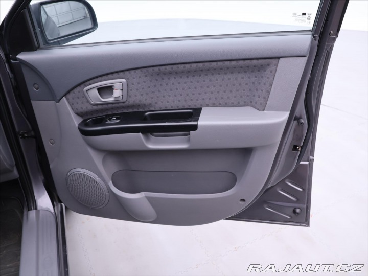 Kia Carens 2,0 CRDi 103kW LX Klima T 2007