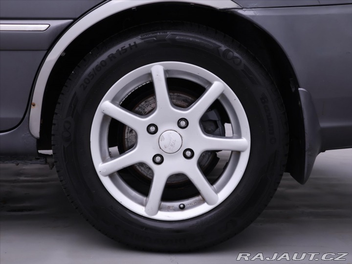 Kia Carens 2,0 CRDi 103kW LX Klima T 2007