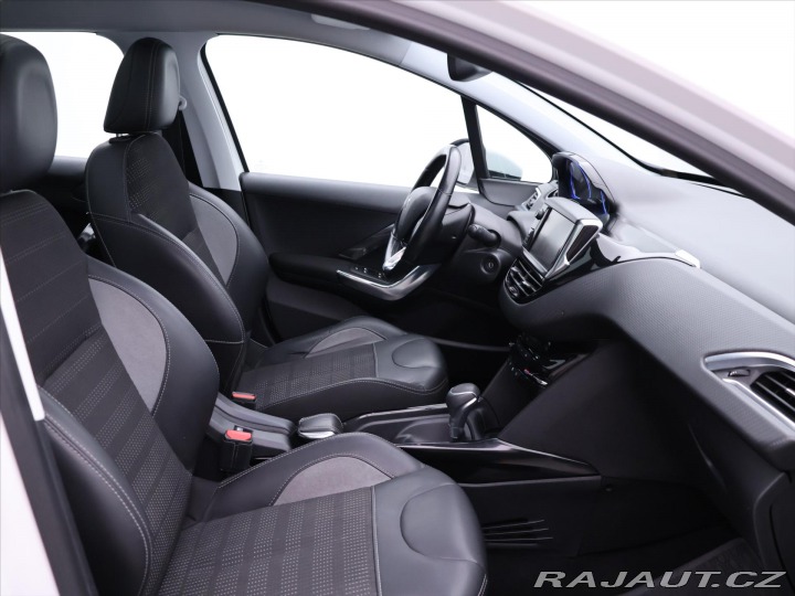 Peugeot 2008 1,2 PureTech 81kW Aut. Al 2016
