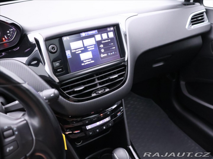 Peugeot 2008 1,2 PureTech 81kW Aut. Al 2016