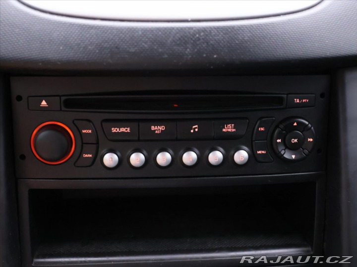 Peugeot 207 1,6 HDI 80kW Klimatizace 2006