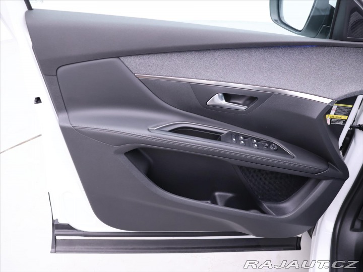 Peugeot 5008 1,2 PT 96kW CZ Allure 7-M 2019