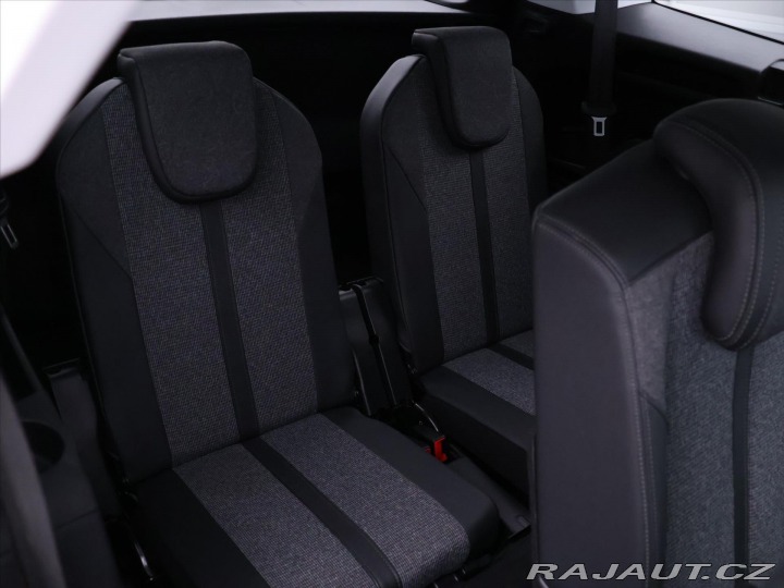 Peugeot 5008 1,2 PT 96kW CZ Allure 7-M 2019